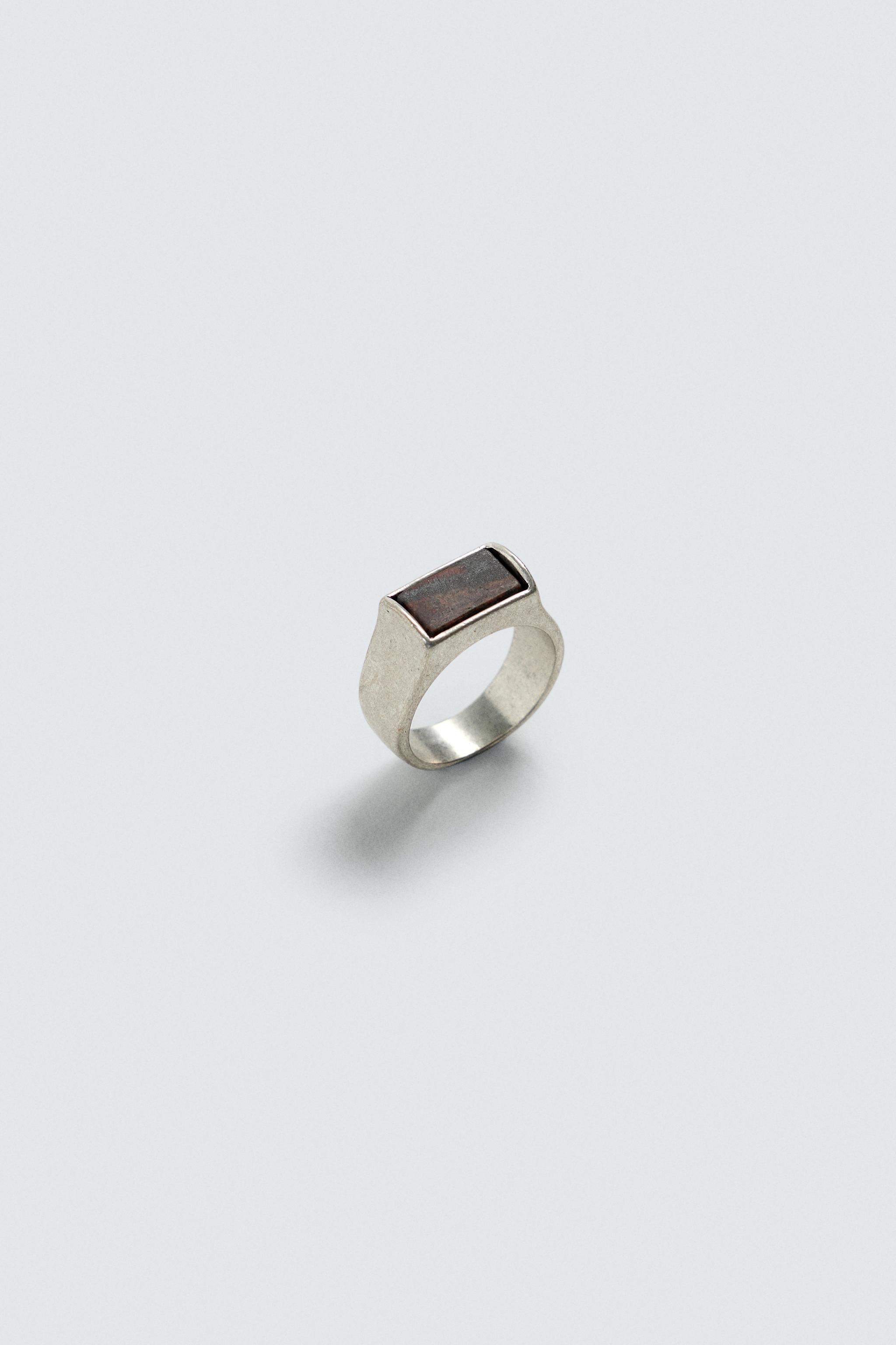 BAGUE CHEVALIÈRE PIERRE